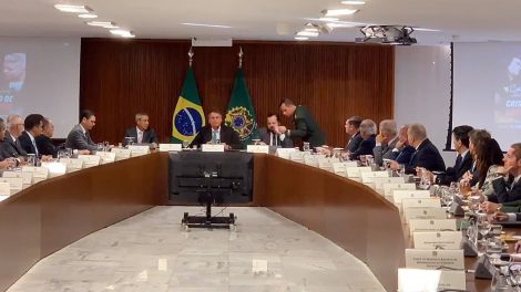 em-video,-bolsonaro-orientou-ministros-a-questionar-urnas-e-judiciario