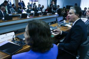 governo-deve-apresentar-nova-proposta-para-servidores-da-educacao