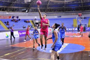 tv-brasil-transmite-mais-um-duelo-da-liga-de-basquete-feminino
